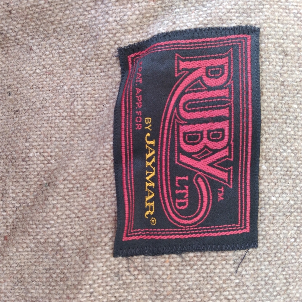 Ruby Men Suit - image 4